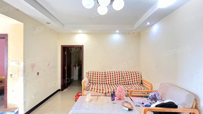 新山村小区东区二手房实景图