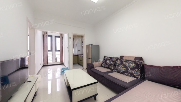 伊顿公馆东区二手房实景图