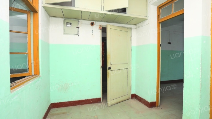 朱方路102号二手房实景图