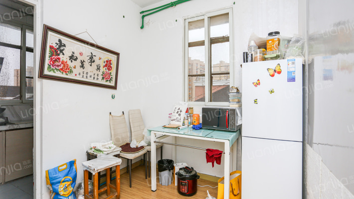 芳雅苑二手房实景图