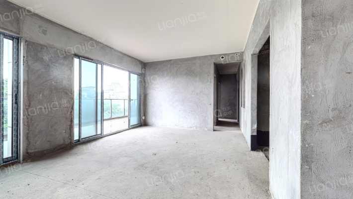 东海鼎山府二手房实景图