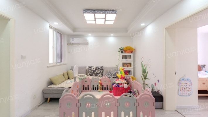 临芳苑一区二手房实景图