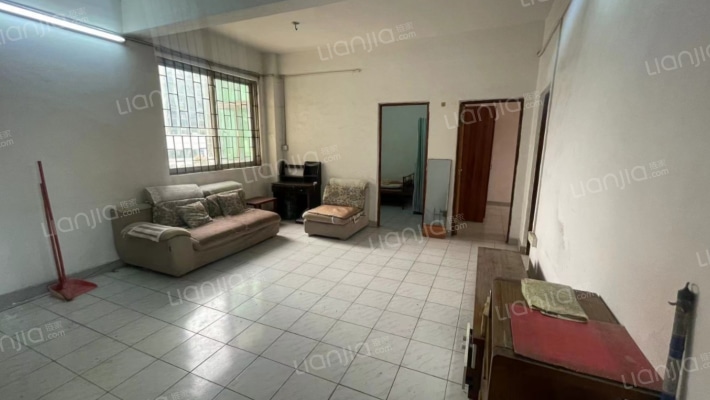 八达路东苑楼二手房实景图