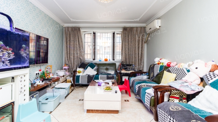 天山新苑二手房实景图