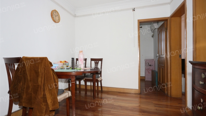 城科大楼二手房实景图