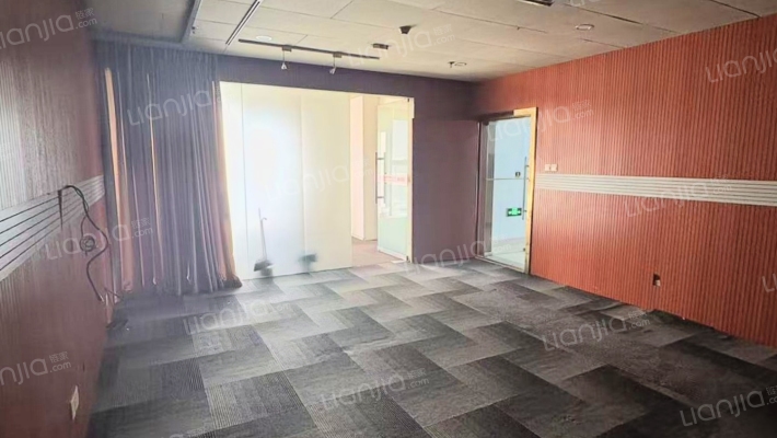 中信大厦二手房实景图