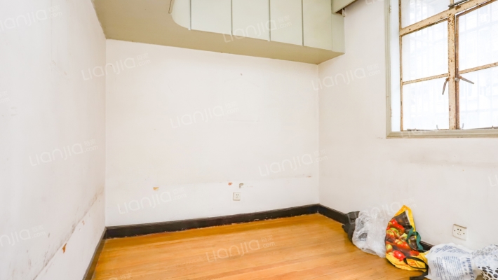 淞南三村二手房实景图