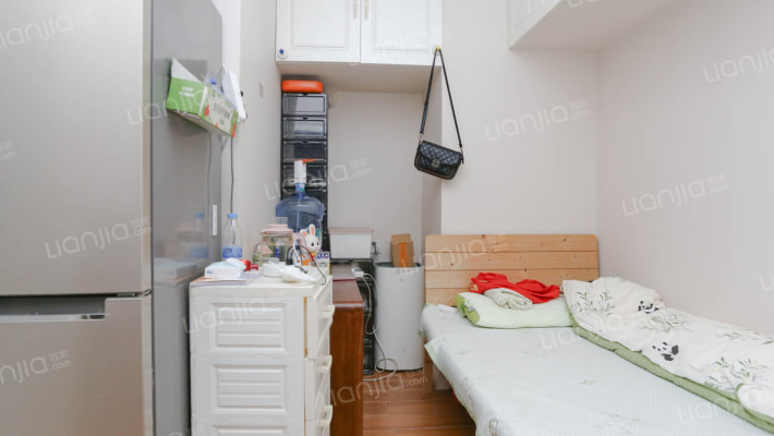 扬州路559号二手房实景图