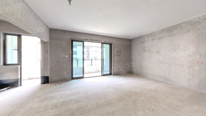 中德时光岭二手房实景图