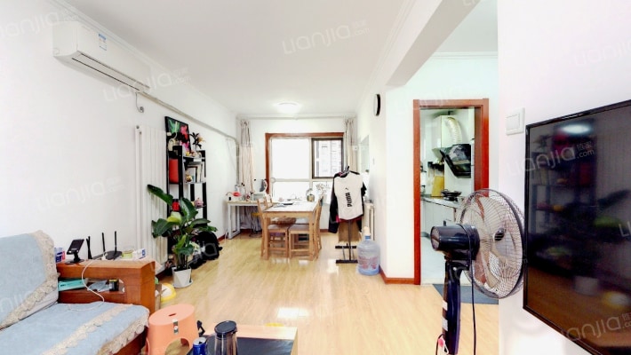 中央公园里二手房实景图