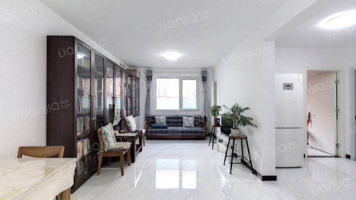 金地悦景台二手房实景图