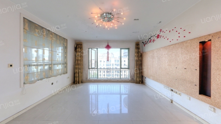 置信丽都花园D区二手房实景图