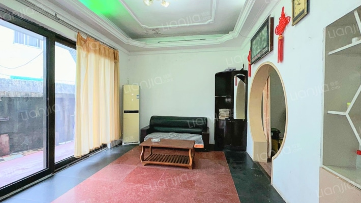 多宝路二手房实景图