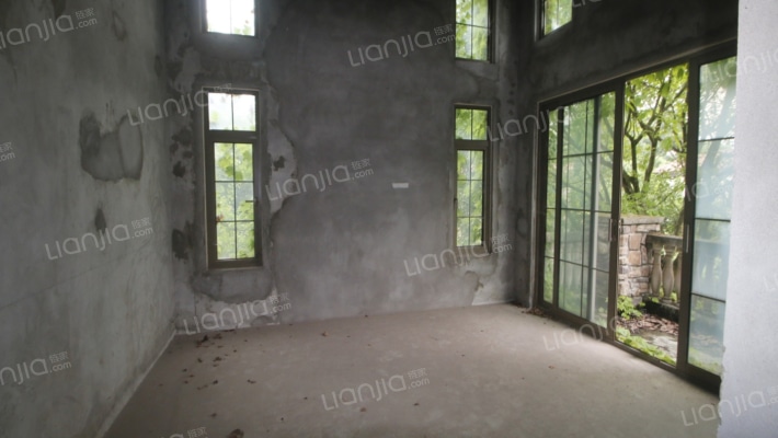 坡岭顿小镇二手房实景图