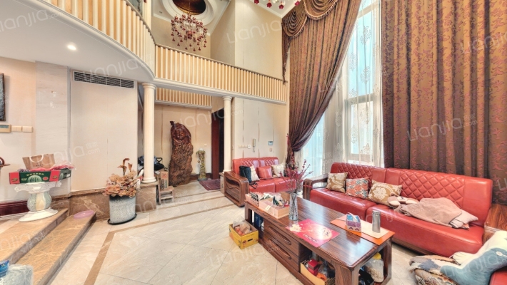 上海诗林(别墅)二手房实景图