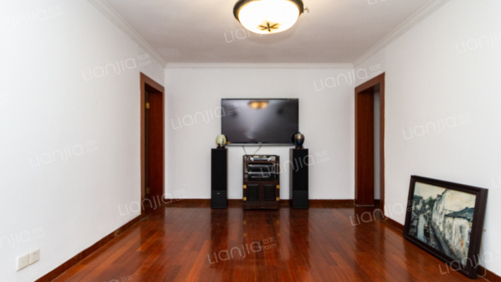 嘉瑞花苑二手房实景图