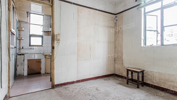 曹杨九村二手房实景图