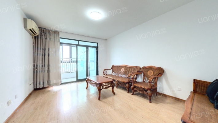 摩卡小城二手房实景图