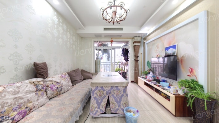 融创嘉德领馆一期二手房实景图