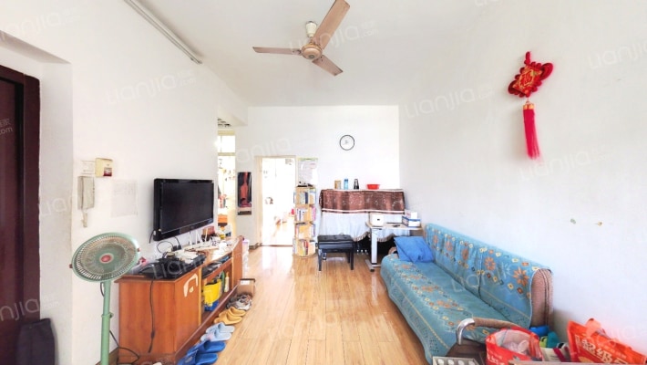 蔡家花园二手房实景图