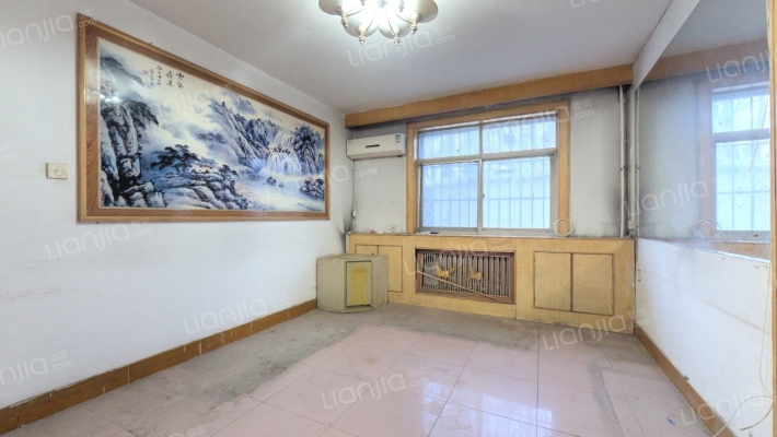 雁塔监狱家属院二手房实景图