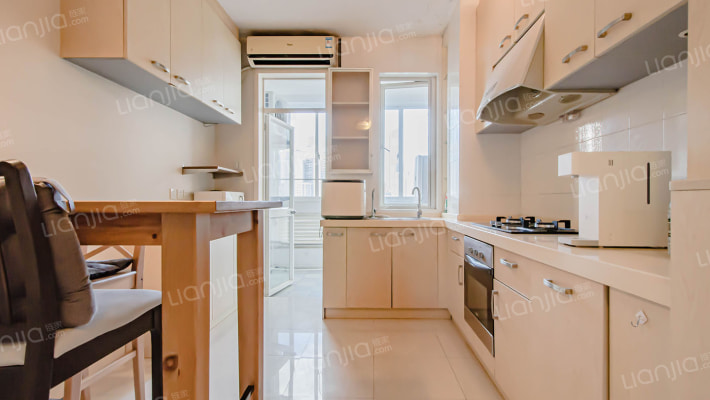 曼克顿豪庭二手房实景图