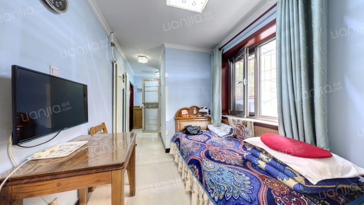 贾家花园小区二手房实景图