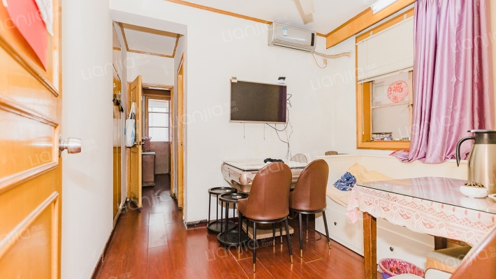 红旗教师公寓二手房实景图