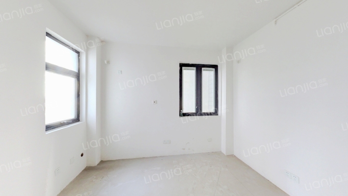 梅园新村二手房实景图