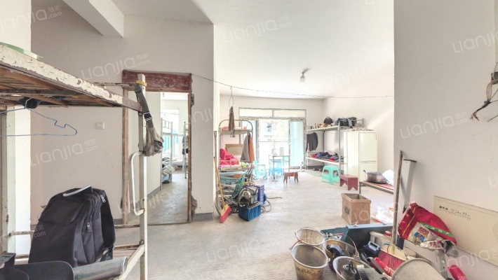 新天泽云山外二手房实景图