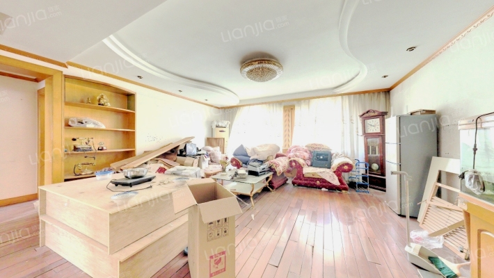 金胜小区二手房实景图