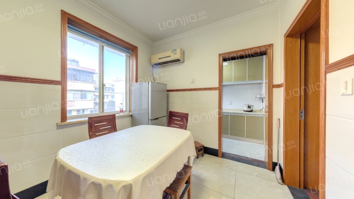 二棉路二手房实景图