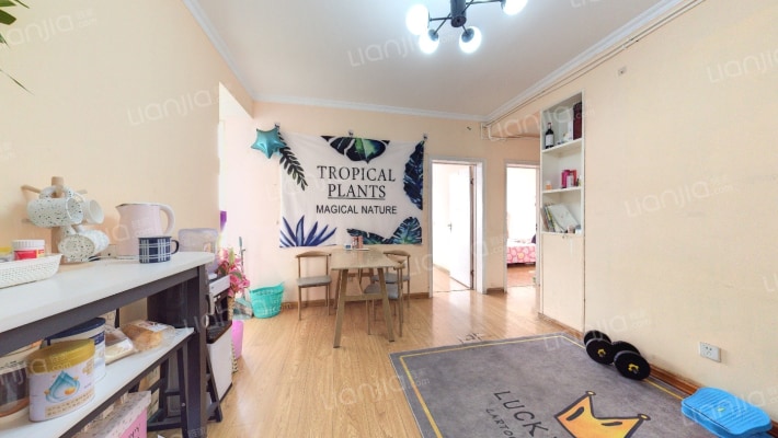 晟方佳苑二手房实景图