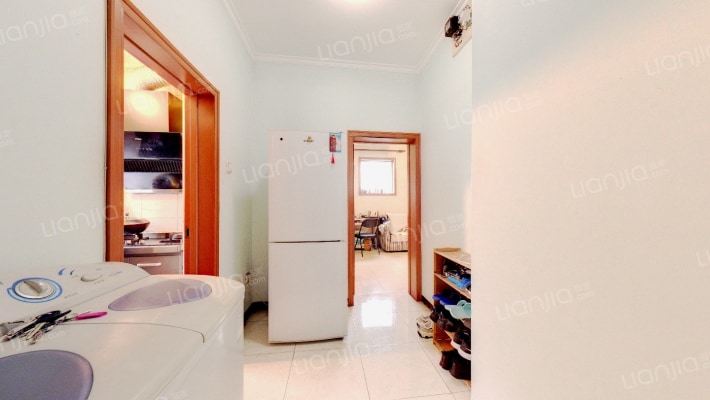 首都机场南路西里二手房实景图