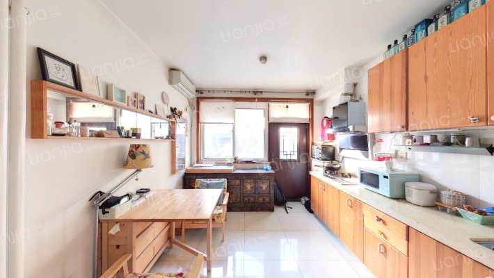 普渡寺西巷二手房实景图