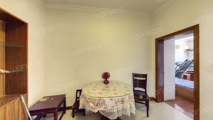 沈家田二手房实景图