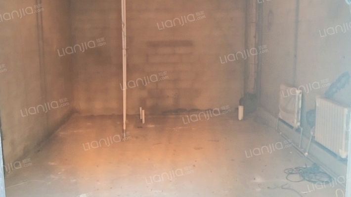 万科翡翠四季二手房实景图