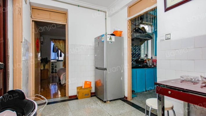 西门南村二手房实景图