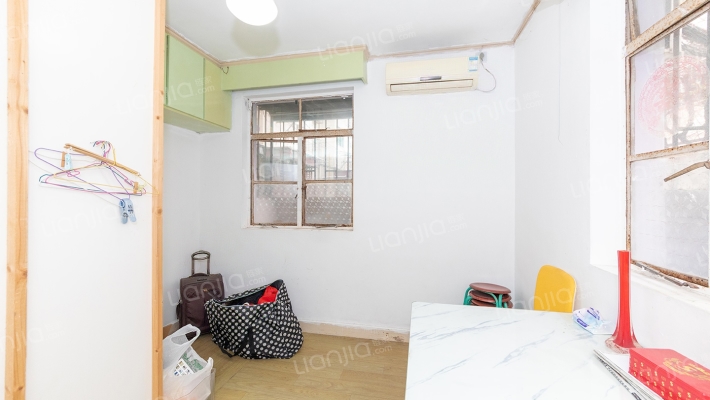 延安西路548弄60支弄二手房实景图