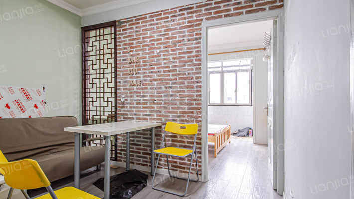 良清公寓二手房实景图