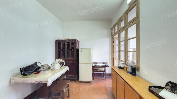 新苏新村二手房实景图