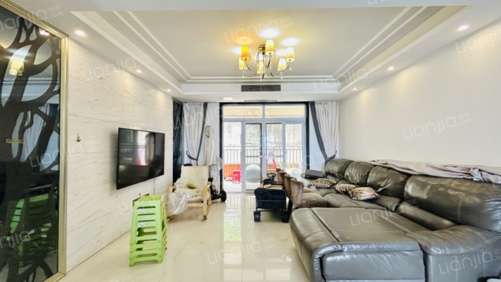 蓝光十里蓝山二手房实景图