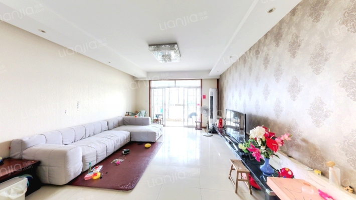 枫丹白露白露新寓二手房实景图