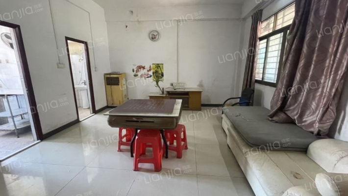 小榄镇绩西社区二手房实景图