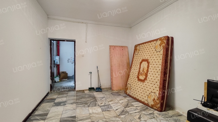 质监局宿舍二手房实景图