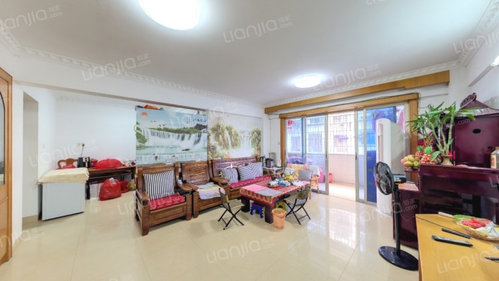 龙辉花园二手房实景图