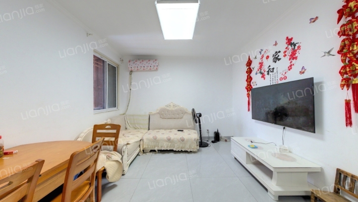 临湖雅苑二手房实景图