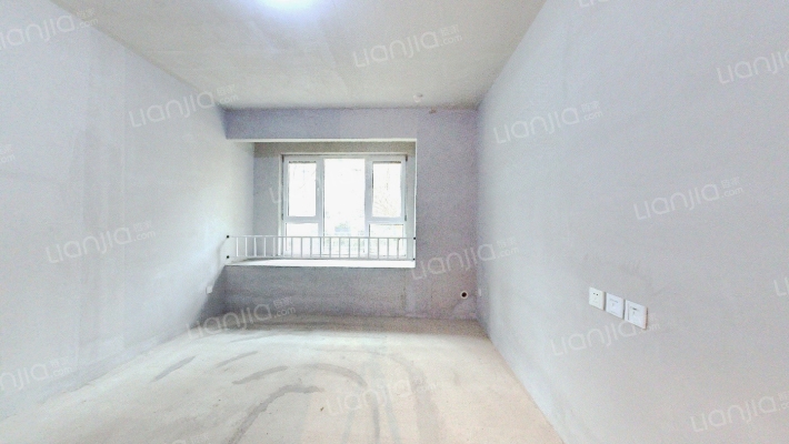 中海曲江大城雍宸二手房实景图