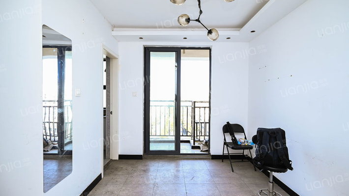 新高苑(四期)二手房实景图