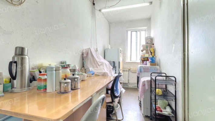 桃园南街10号院二手房实景图